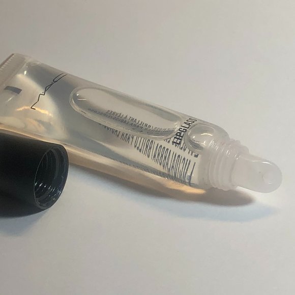*OPEN TO ALL OFFERS*  MAC Lip Glass - Clear - Picture 2 of 2